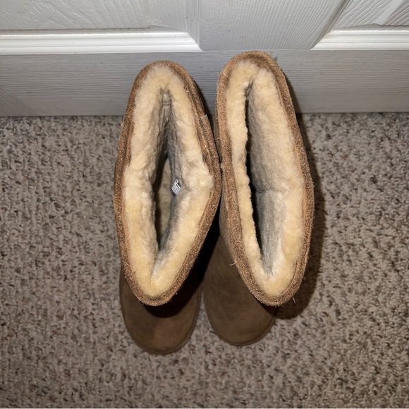 Bearpaw Boots - Picture 7 of 7